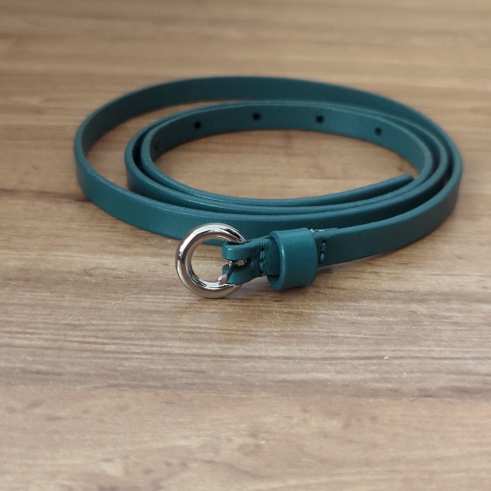 The Limited teal belt
